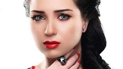 في عيد ميلادها الـ41.. الأسم الحقيقي للفنانة مي عز الدين