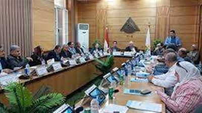 رئيس جامعة بنها يوجه برفع حالة الطوارىء استعدادًا لامتحانات الترم الثاني