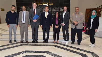 جامعة حلوان تستقبل وفدًا من «أوروبا الألمانية» وشبكة المؤسسات التعليمية الدولية