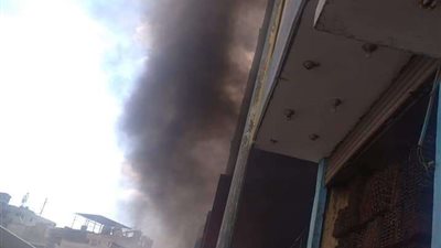 السيطرة على حريق بجوار محول كهرباء بقليوب