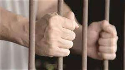 بسبب ألف جنيه.. حبس المتهم بقتل شاب في الهرم