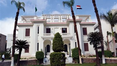 محافظة الجيزة ترفع ١٠ آلاف طن مخلفات بحي الهرم