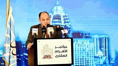وزير الصناعة: تهتم الدولة بدعم حركة العمران والتشييد لتوفير حياة كريمة للمواطنين