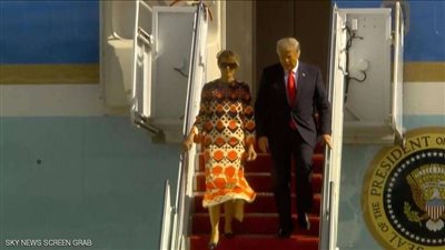 ميلانيا ترامب تظهر للمرة الأولى بملابس غير رسمية.. فيديو