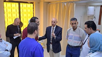 وكيل صحة الشرقية يتفقد الخدمات الطبية بمستشفى بلبيس المركزي