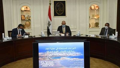 وزير الإسكان يستعرض المخطط الاستراتيجي العام لمدينة شرم الشيخ