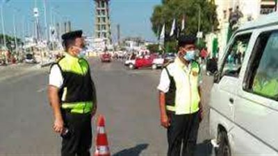 رصد 2477 مخالفة مرورية لعدم تركيب الملصق الإلكتروني