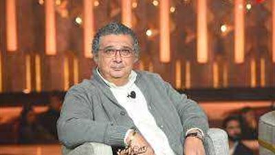 ماجد الكدواني والد ياسمين صبري في فيلم 