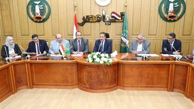 محافظ المنوفية يناقش ملامح الخطة الاستثمارية الجديدة