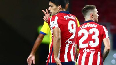 سواريز يقود أتلتيكو مدريد للفوز على إيبار بهدفين لهدف في الليجا