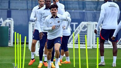 باريس سان جيرمان يعلن انتهاء موسم نجمه بسبب الإصابة