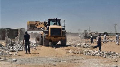 إزالة 65 حالة تعدي علي الأراضي الزراعية في حملة مكبرة بالإسماعيلية