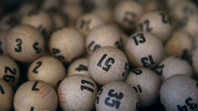 الحظ يبتسم للاعب 