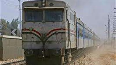 مصرع طفل وإصابة آخر إثر اصطدامهم بقطار في أسيوط