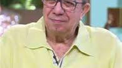 جمال عبدالحميد يوضح حقيقة تصريحاته بشأن الزعيم وهنيدي