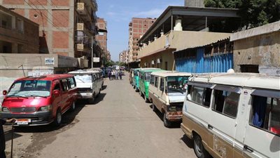 محافظ المنوفية يتفقد عدد من مواقف سيارات الأجرة