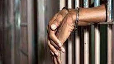 تجديد حبس حلاق بعد قتل مزارع وإصابة آخر بالمنوفية