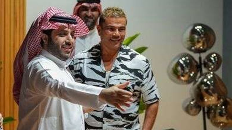 عمرو دياب وتركي آل