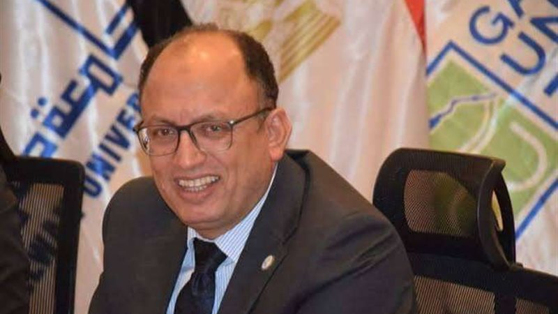 رئيس جامعة حلوان