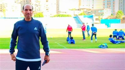 نجم الأهلي السابق عن صدام بيراميدز: مباراة 