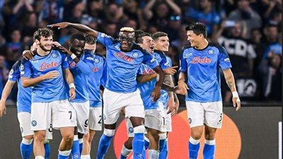 نابولي يستضيف فيورنتينا من أجل الاحتفال باللقب الثالث تاريخيًا