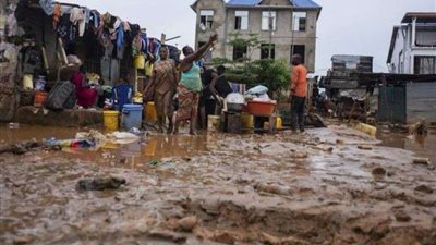 الفيضانات تخلف مئات الضحايا في الكونغو.. والبحث مازال مستمراً