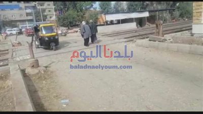 رئيس مدينة سمنود يعلن عن فتح مزلقان الطريق الزراعى لقرية ميت عساس