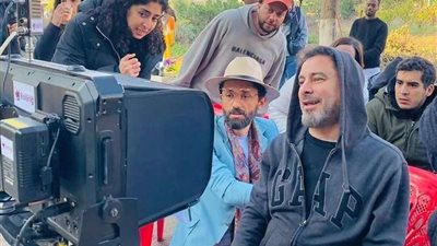 هادي الباجوري يروج لأحدث أعلانات شركة أورنج .. بالصور