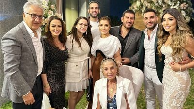 بالصور| أنس نصري يعلن خطوبته من شقيقة الإعلامية أميرة بدر