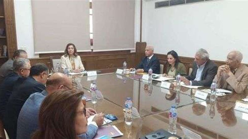 اجتماع وزيرة الثقافة