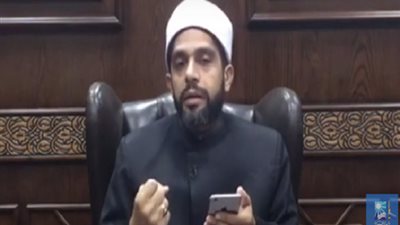 بالفيديو.. زوج: مرأتى شيطان فى جسم إنسان.. ورد مفاجأة من أمين الفتوى