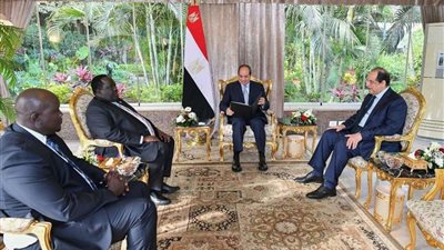 الرئيس السيسى يتسلم رسالة من 