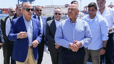 وزير النقل:  نسابق الزمن للانطلاق بالأسطول التجاري المصري