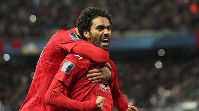 طبيب الأهلي يكشف موقف حسين الشحات من المشاركة أمام الترجي