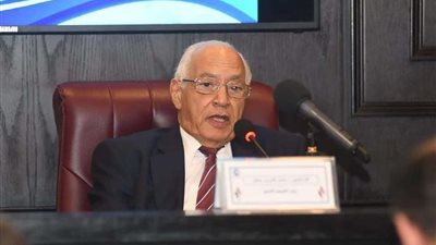 أمانات المحافظات في لقاء مفتوح مع د.علي الدين هلال حول دور الأحزاب السياسية في مصر