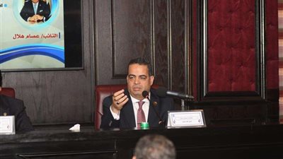 عصام هلال: اختتام فعاليات اليوم الأول للملتقى التدريبي  بجلسة حول إدارة العمل الحزبي