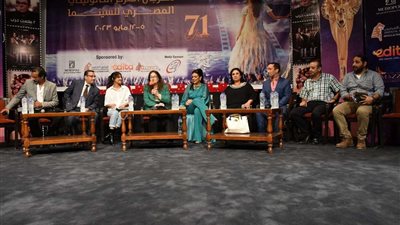 عرض أول فيلم بالمهرجان الكاثوليكي وسط حضور صناع 