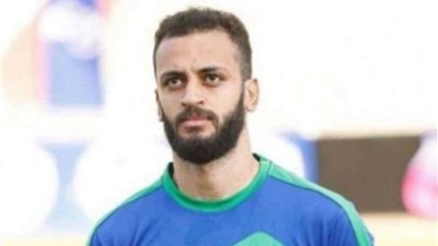 مروان حمدي يصل مقر الزمالك