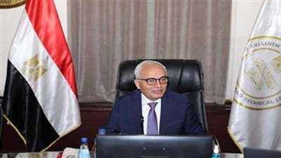 حجازي يتفقد برنامج التأهيل للمعلمين الناجحين في مسابقة الـ 30 ألف معلم