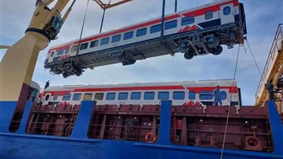 النقل: وصول 15 عربة سكة حديد ثالثة مكيفة قادمة من المجر