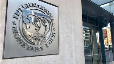 تحذير شديد اللهجة من صندوق النقد الدولي لـ أمريكا بشأن الديون