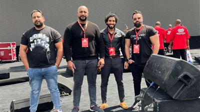 الاستعدادات النهائية لحفل عمرو دياب في أمريكا