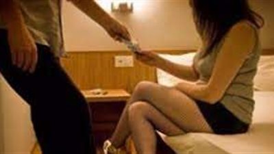 القبض على مطرب مهرجانات شهير بسبب ارتكاب الحرام.. تفاصيل