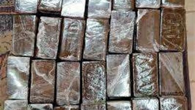 ضبط شخصين بحوزتهم 150 طربة حشيش بالشرقية