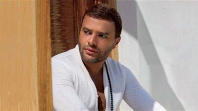 تتصدر أغنية للفنان رامي صبري جميع التطبيقات الموسيقية