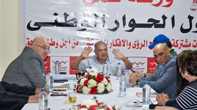 رئيس المصريين الأحرار يلتقي ممثلي الحزب استعدادا للحوار الوطنيكان