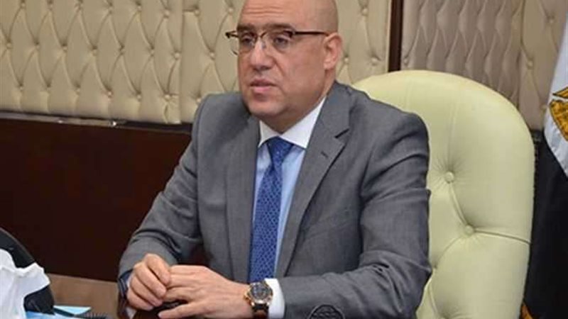 وزير الإسكان