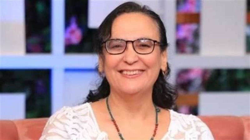 نيفين عبيد مقرر لجنة