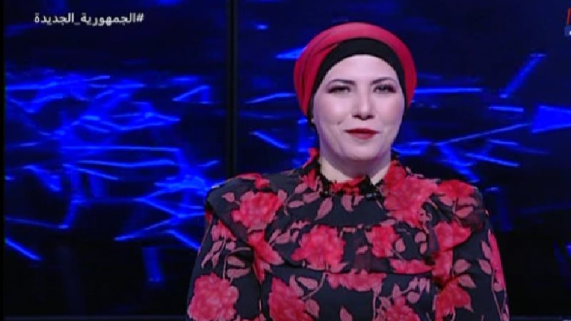 نيفين منصور