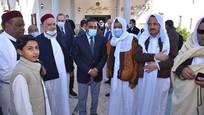 بالصور .. محافظ مطروح يفتتح أعمال تطوير مجلس العمد والمشايخ